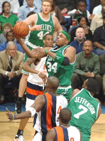 这迫使我们 这迫使我们