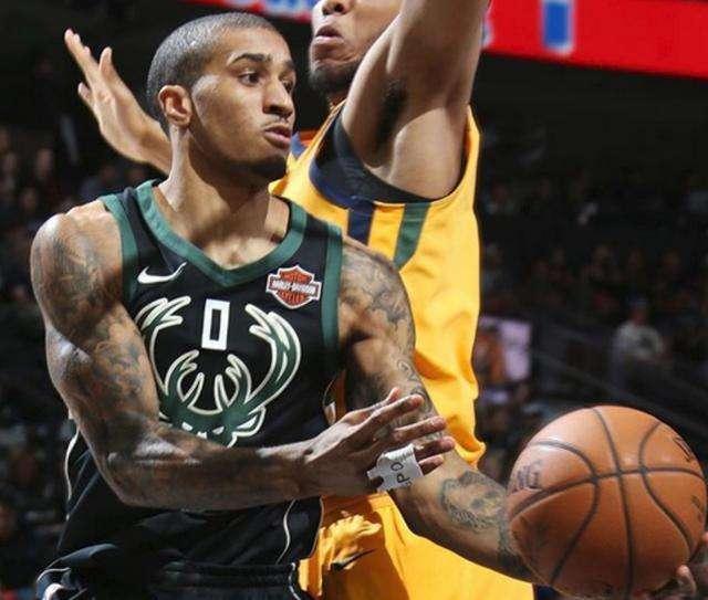 尔瓦雷斯则 尔瓦雷斯则